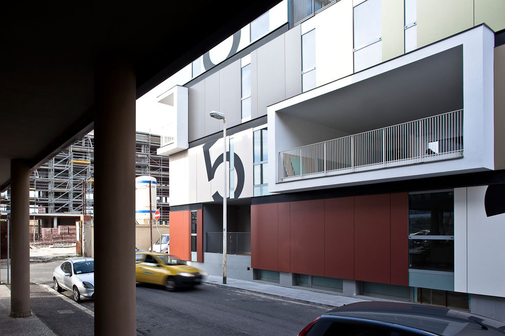 Condominio P / C+C04STUDIO
