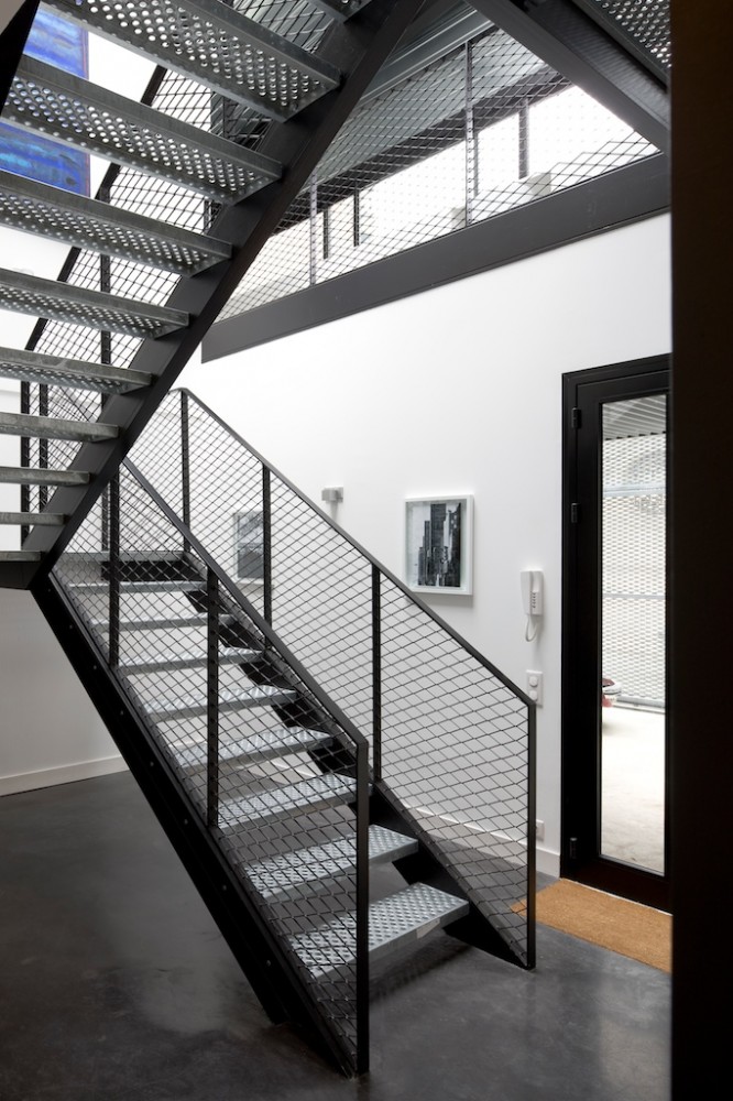 Big Black House / FABRE/deMARIEN architectes