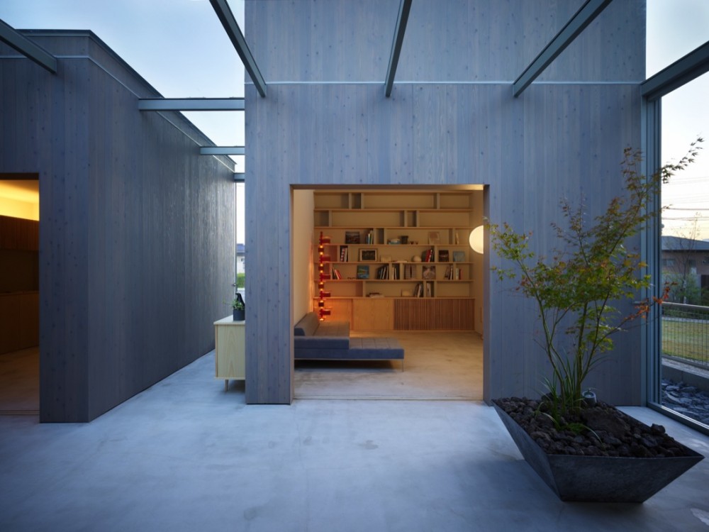 House in Buzen / Suppose Design Office