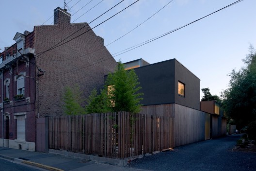 House in Lille / Saison-Menu Architectes House in Lille / Saison-Menu Architectes © Stéphane Chalmeau