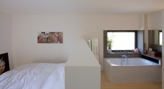 House in Lille / Saison-Menu Architectes House in Lille / Saison-Menu Architectes © Stéphane Chalmeau