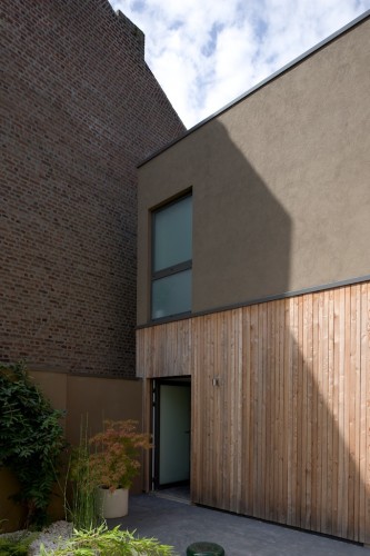 House in Lille / Saison-Menu Architectes House in Lille / Saison-Menu Architectes © Stéphane Chalmeau