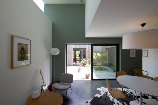 House in Lille / Saison-Menu Architectes House in Lille / Saison-Menu Architectes © Stéphane Chalmeau