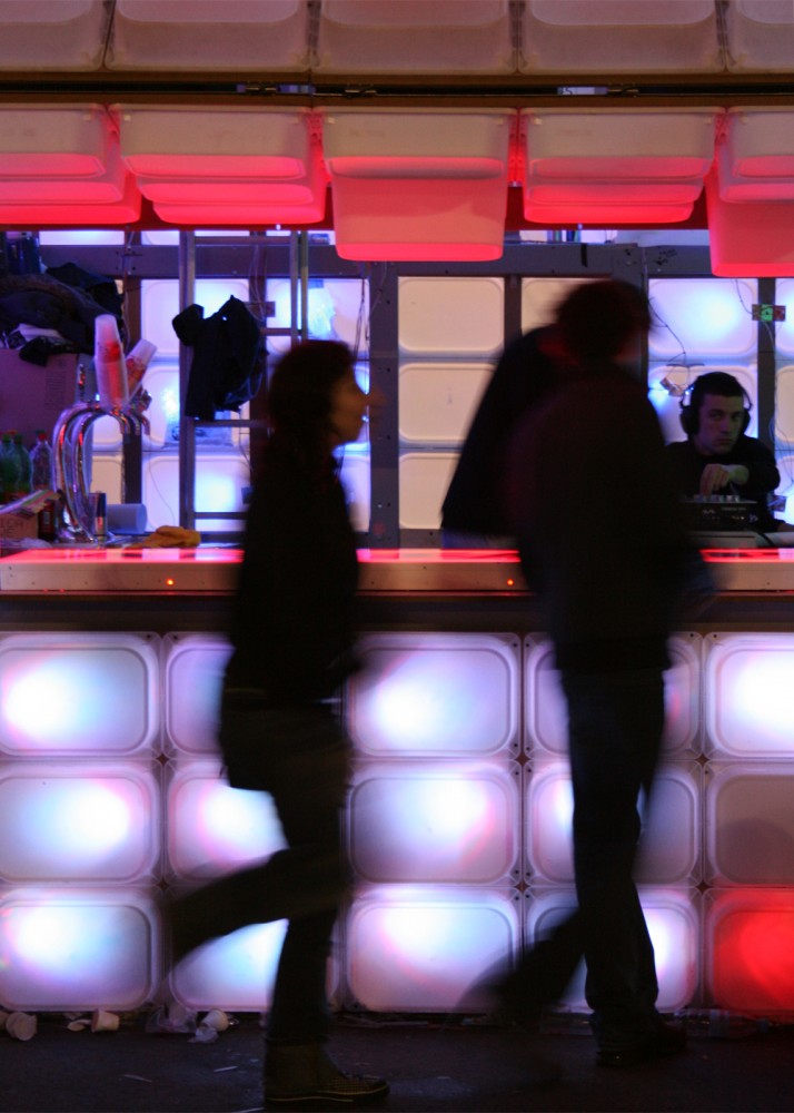 Temporary Bar - Diogo Aguiar & Teresa Otto Temporary Bar - Diogo Aguiar & Teresa Otto
