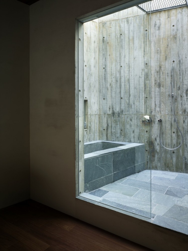 House in Hiro / Suppose Design Office