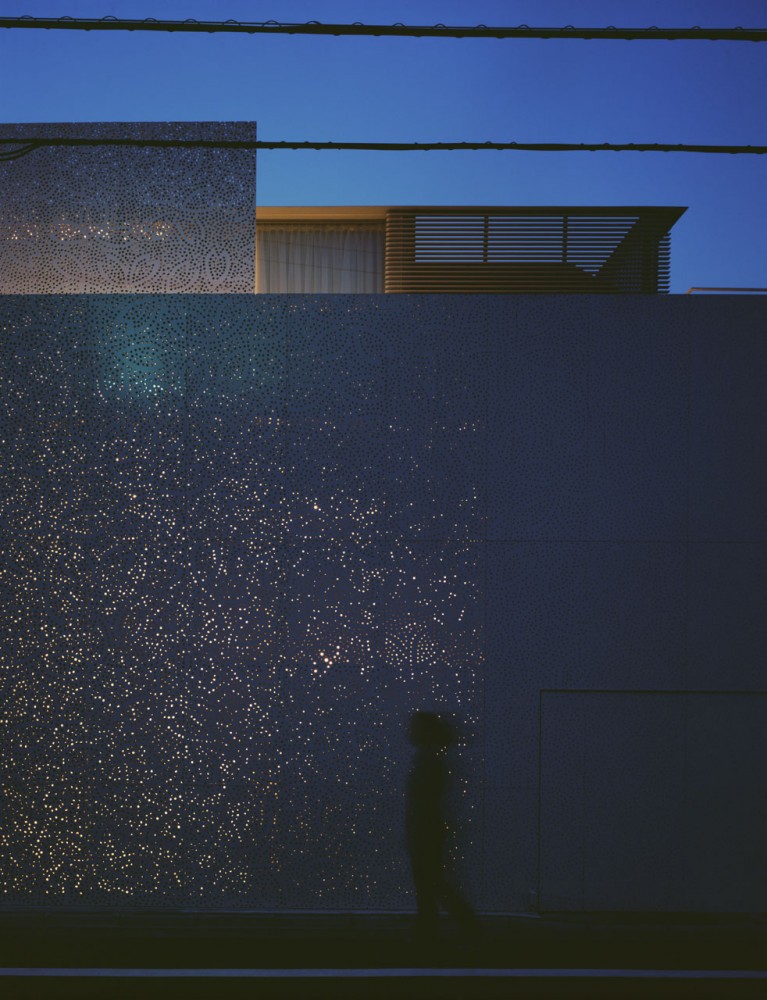 Sakura - Mount Fuji Architects Studio © Ryota Atarashi