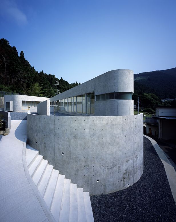 Horizontal House - EASTERN Design Office © Koichi Torimura