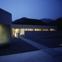Horizontal House - EASTERN Design Office Horizontal House - EASTERN Design Office © Koichi Torimura