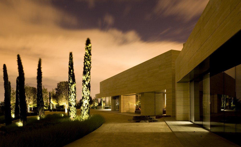 House in Somosaguas II / A-cero