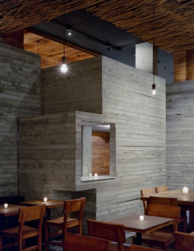 Pio Pio Restaurant / Sebastian Marsical Studio
