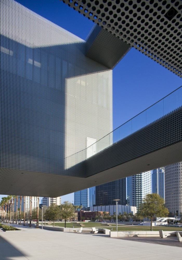 Tampa Museum of Art / Stanley Saitowitz | Natoma Architects