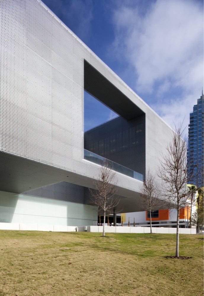 Tampa Museum of Art - Stanley Saitowitz | Natoma Architects © Richard Barnes