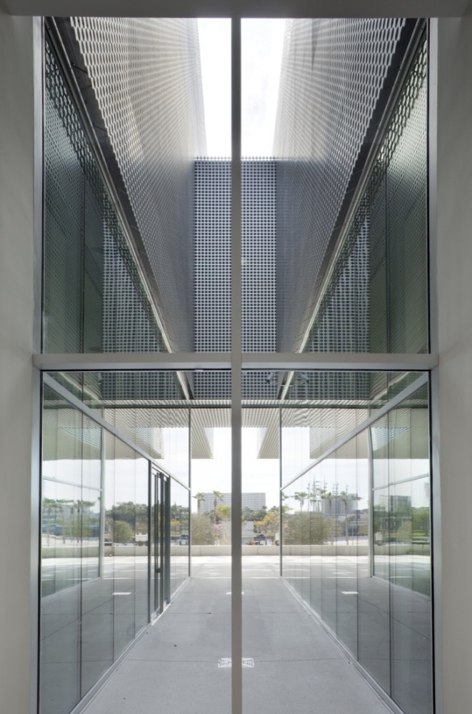 Tampa Museum of Art / Stanley Saitowitz | Natoma Architects