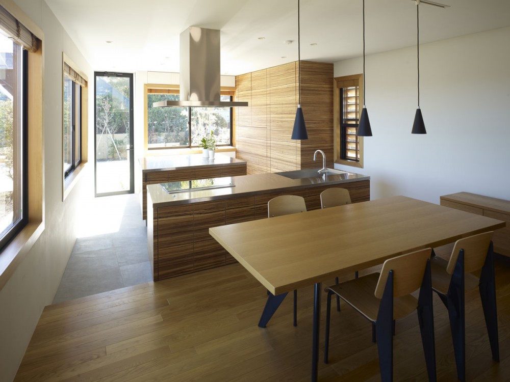 Les Aventuriers / Shun Hirayama Architecture