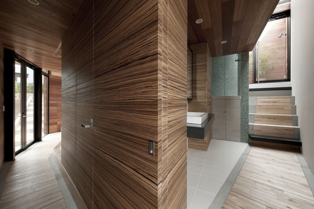 Les Aventuriers / Shun Hirayama Architecture
