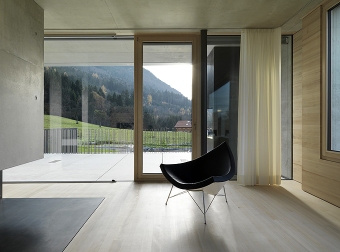 Germann House - marte.marte Architekten © Bruno Helbling