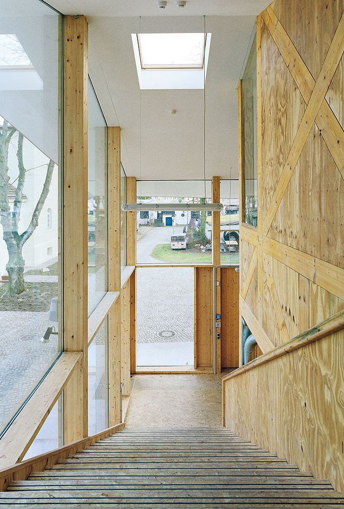 Barn 2.0 / UTArchitects