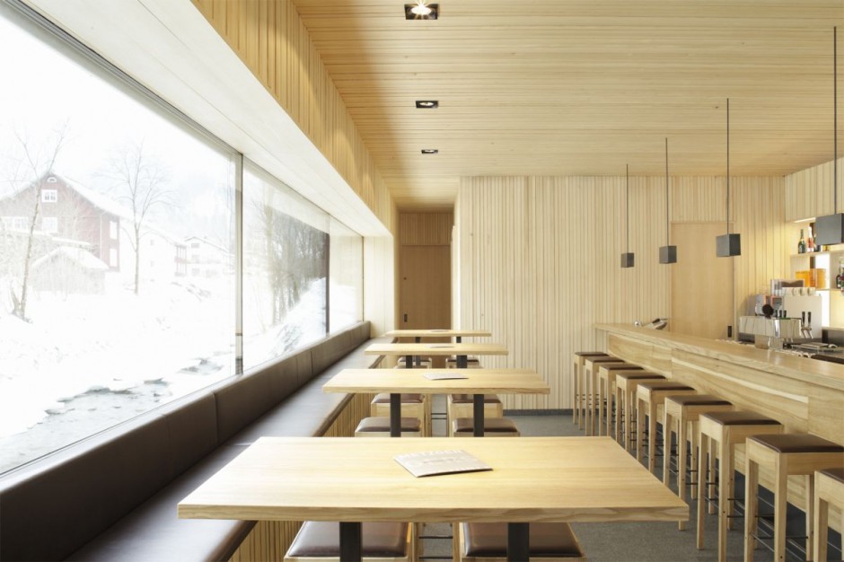 Metzgerstüble Bar / DI Bernardo Bader