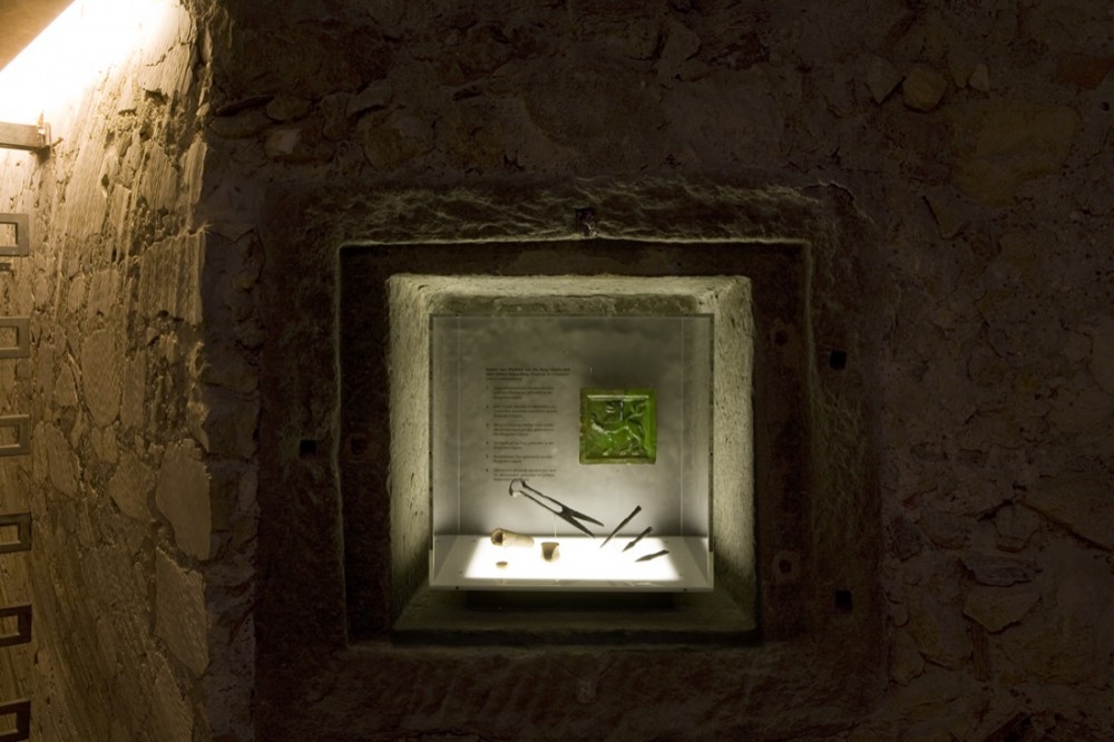 Castle-Tower Regensberg - L3P Architects © Vito Stallone