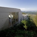 V House - Plan B Arquitectos - Giancarlo Mazzanti © Rodrigo Davila