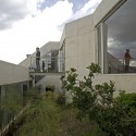 V House - Plan B Arquitectos - Giancarlo Mazzanti © Rodrigo Davila