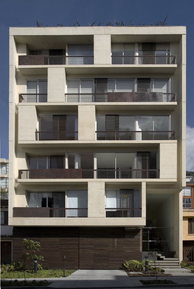 Athikia Building / Daniel Bonilla Arquitectos