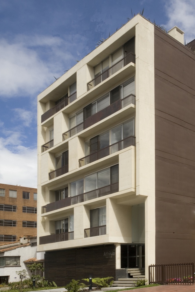 Athikia Building / Daniel Bonilla Arquitectos