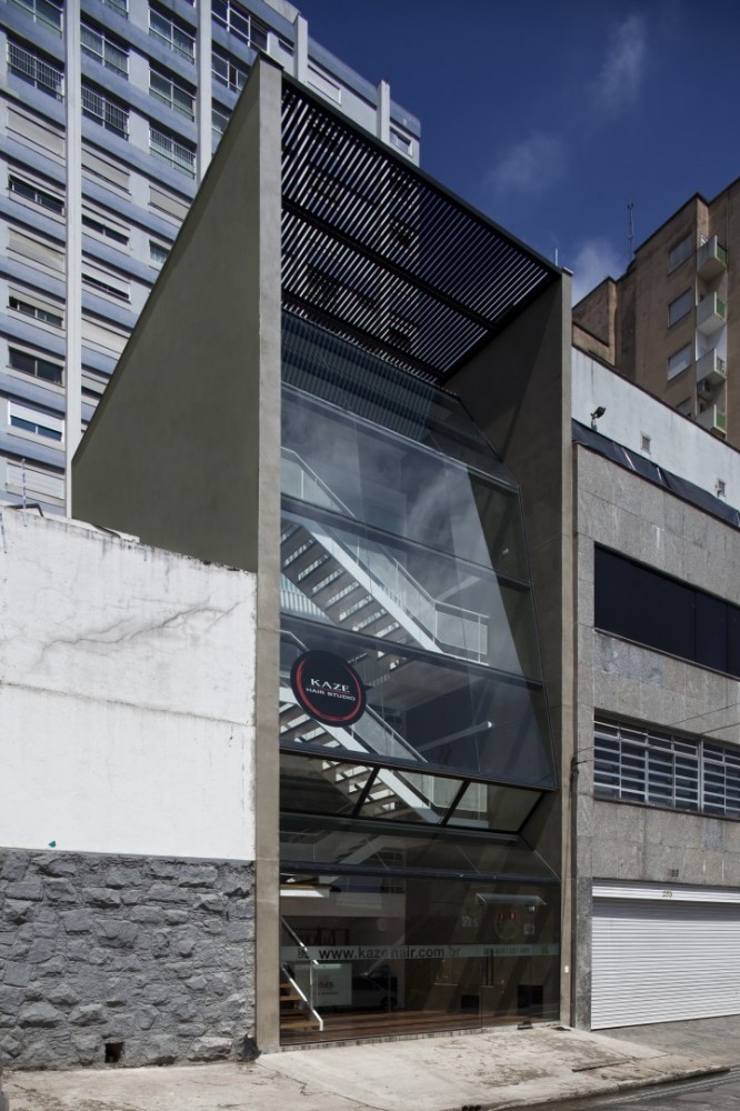 Kaze Hair Salon / Forte, Gimenes & Marcondes Ferraz Arquitetos