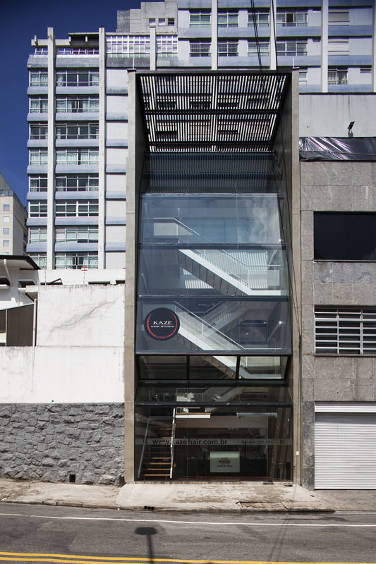 Kaze Hair Salon / Forte, Gimenes & Marcondes Ferraz Arquitetos