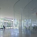 Glass Pavilion at the Toledo Museum of Art / SANAA Pritzker Prize 2010 Glass Pavilion at the Toledo Museum of Art / SANAA Pritzker Prize 2010 © Iwan Baan