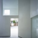 House in Matsubara - Ken'ichi Otani Architects House in Matsubara - Ken'ichi Otani Architects © Koichi Torimura