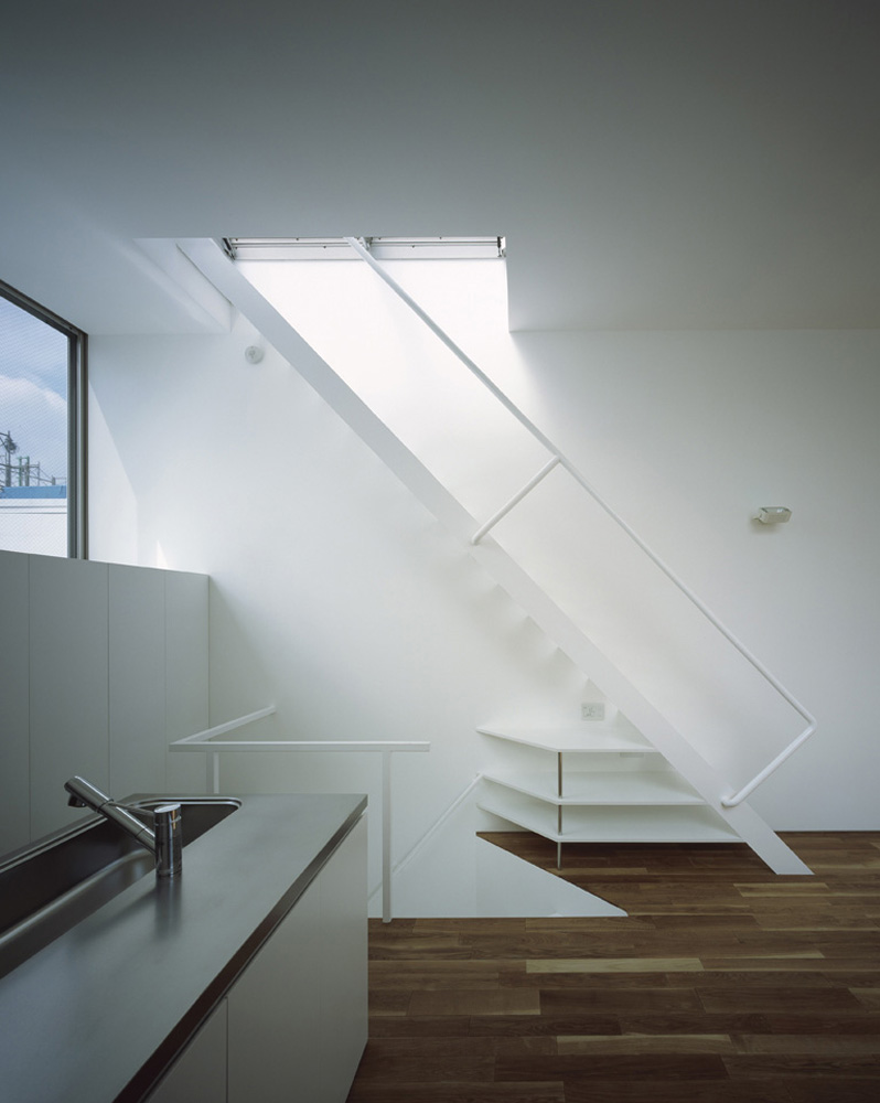 House in Matsubara / Ken’ichi Otani Architects