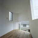 House in Matsubara - Ken'ichi Otani Architects House in Matsubara - Ken'ichi Otani Architects © Koichi Torimura