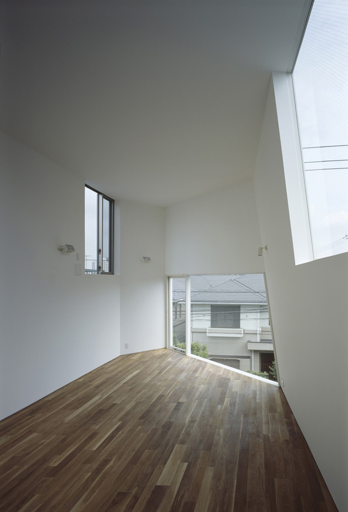 House in Matsubara / Ken’ichi Otani Architects