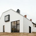 Satiya House - adn Architectures Satiya House - adn Architectures © Filip Dujardin