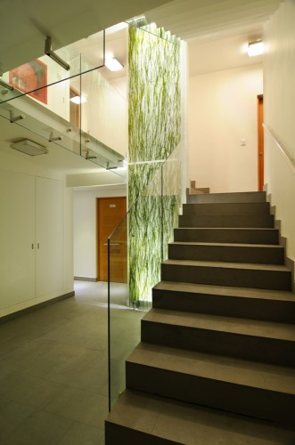 ly2-20-hall-de-acceso