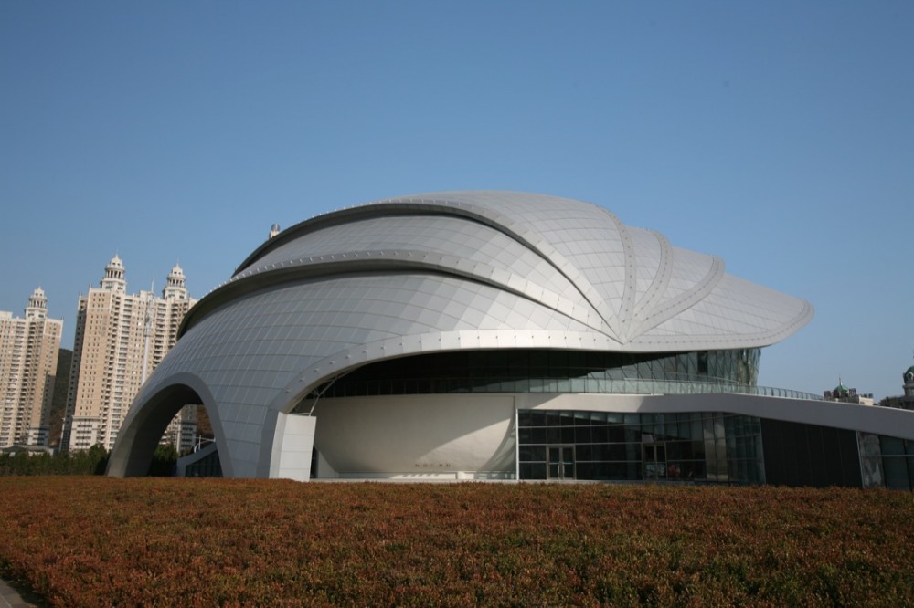 Dalian Shell Museum / The Design Institute of Civil Engineering & Architecture of DUT