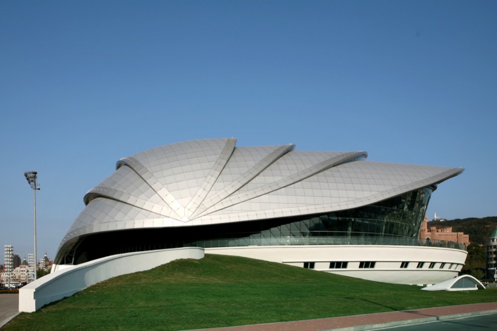 Dalian Shell Museum / The Design Institute of Civil Engineering & Architecture of DUT
