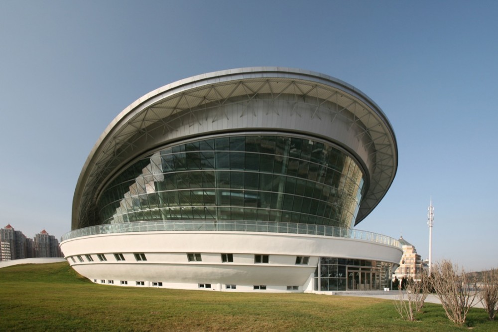 Dalian Shell Museum / The Design Institute of Civil Engineering & Architecture of DUT