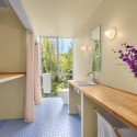 Backyard House - SHED Architecture & Design © Courtesy of SHED Architecture & Design
