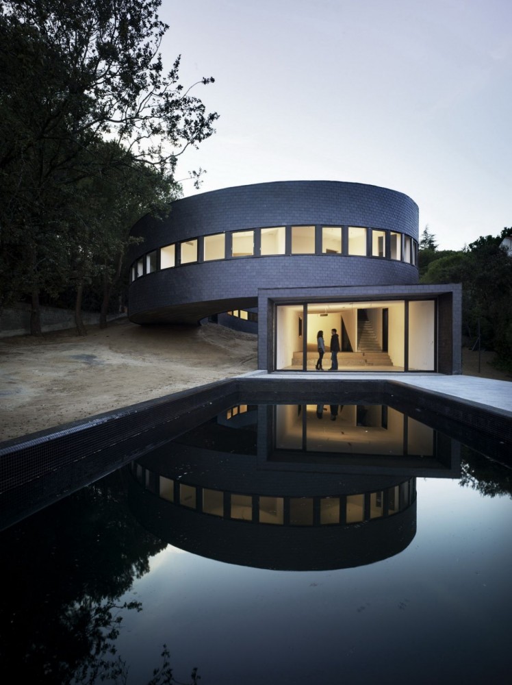 360 House / Subarquitectura