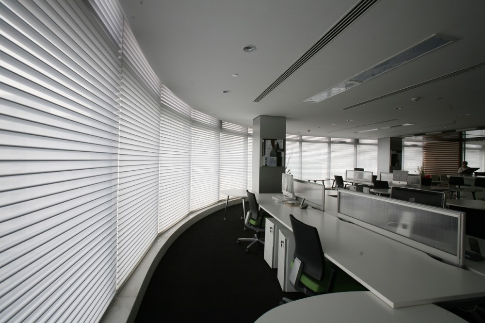Silhouette® FR Window Shadings / Hunter Douglas Contract