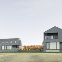 Blue Rock House - Anmahian Winton Architects Blue Rock House - Anmahian Winton Architects © Jane Messinger