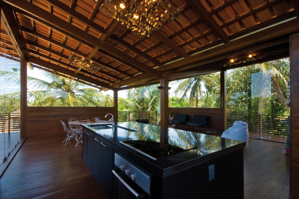 Tropical House - Camarim Architects © Nic Olshiati