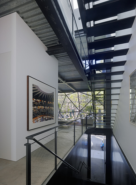 Gallery House - Ogrydziak Prillinger Architects © Tim Griffith