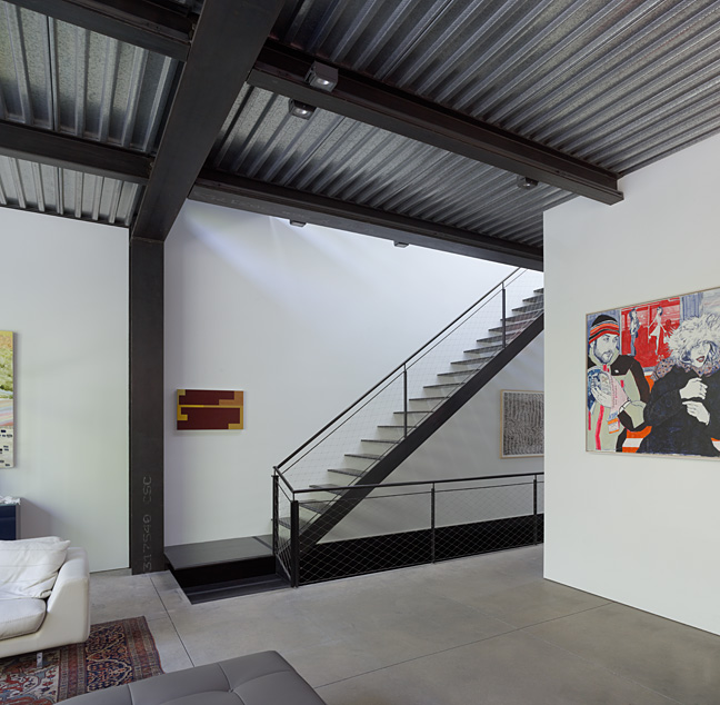 Gallery House - Ogrydziak Prillinger Architects © Tim Griffith