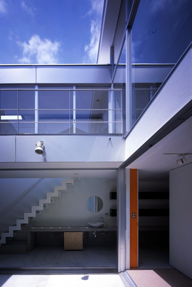 House with Court / K+S Architects