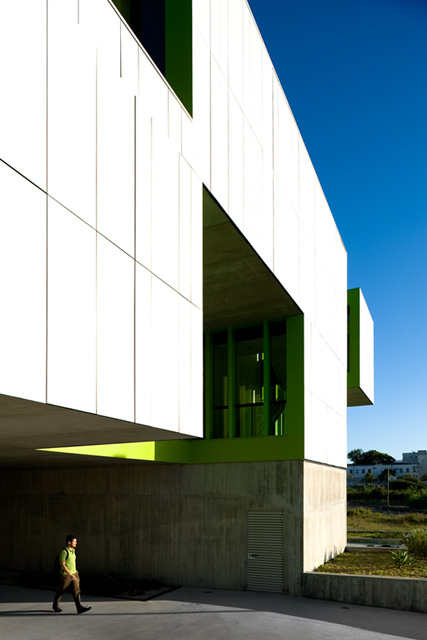 Madan Park Building - PPST Arquitectura © FG+SG – Fernando Guerra, Sergio Guerra
