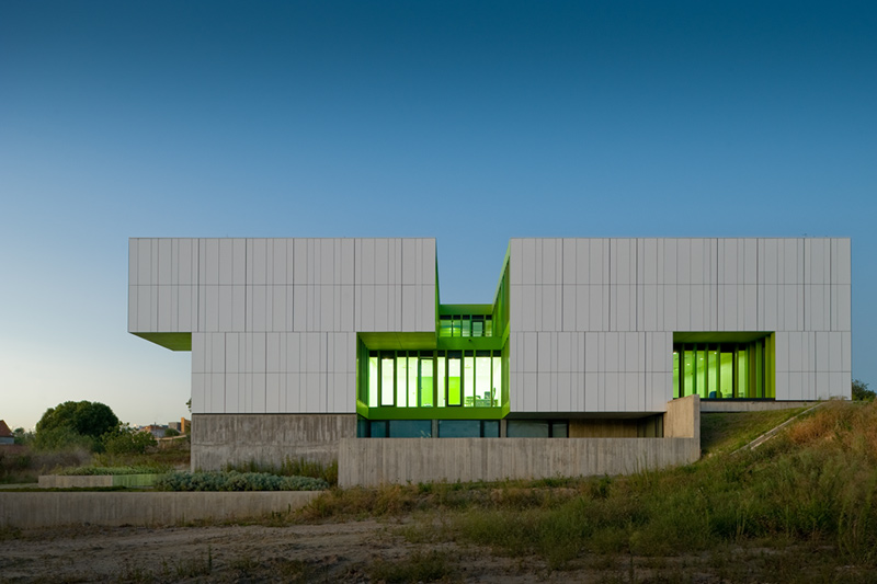 Madan Park Building - PPST Arquitectura © FG+SG – Fernando Guerra, Sergio Guerra