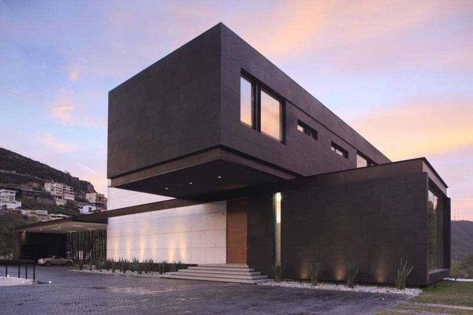 BC House / GLR Arquitectos
